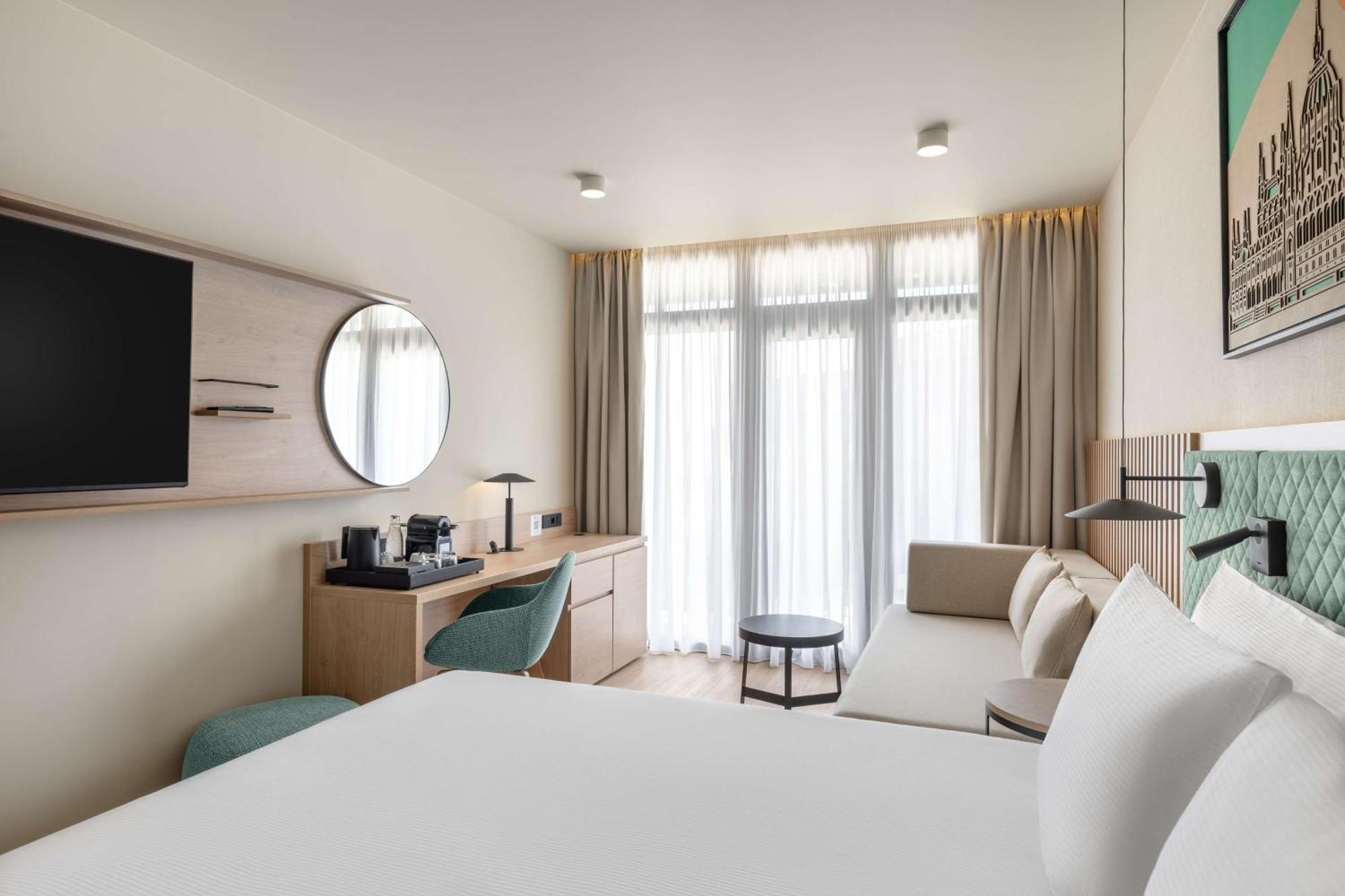 Hilton Garden Inn Debrecen City Center Esterno foto