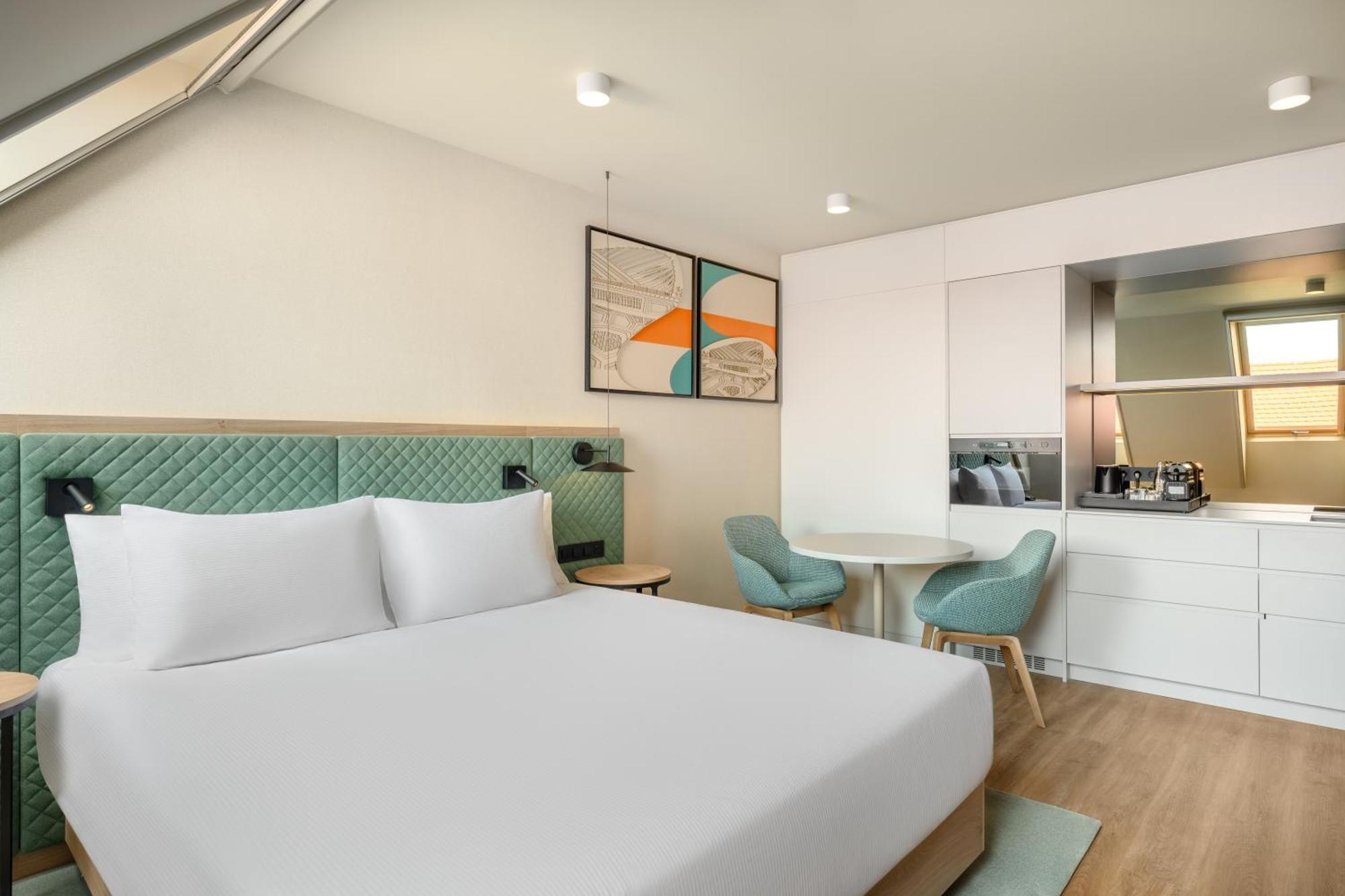 Hilton Garden Inn Debrecen City Center Esterno foto