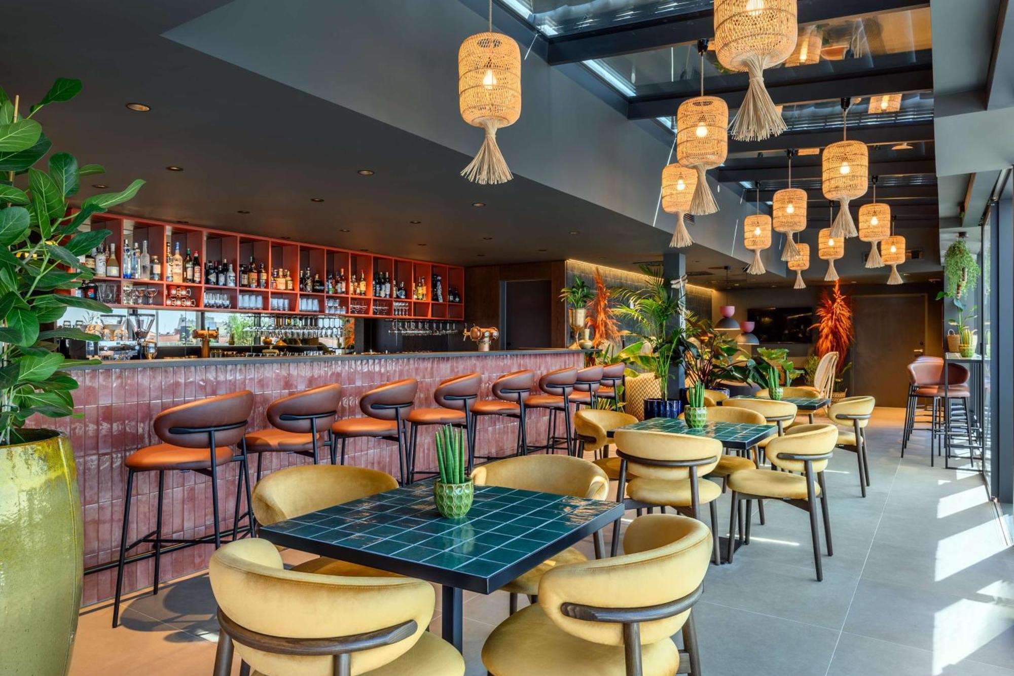 Hilton Garden Inn Debrecen City Center Esterno foto